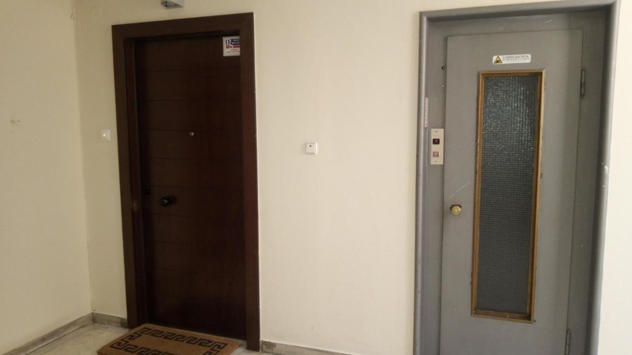 אתונה Parthenon And Syntagma Square View Apartment מראה חיצוני תמונה